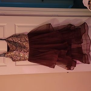 Girls burgundy dress Sleeveless Fit + Flare Dress Size 20.5 plus Burgundy Gold.